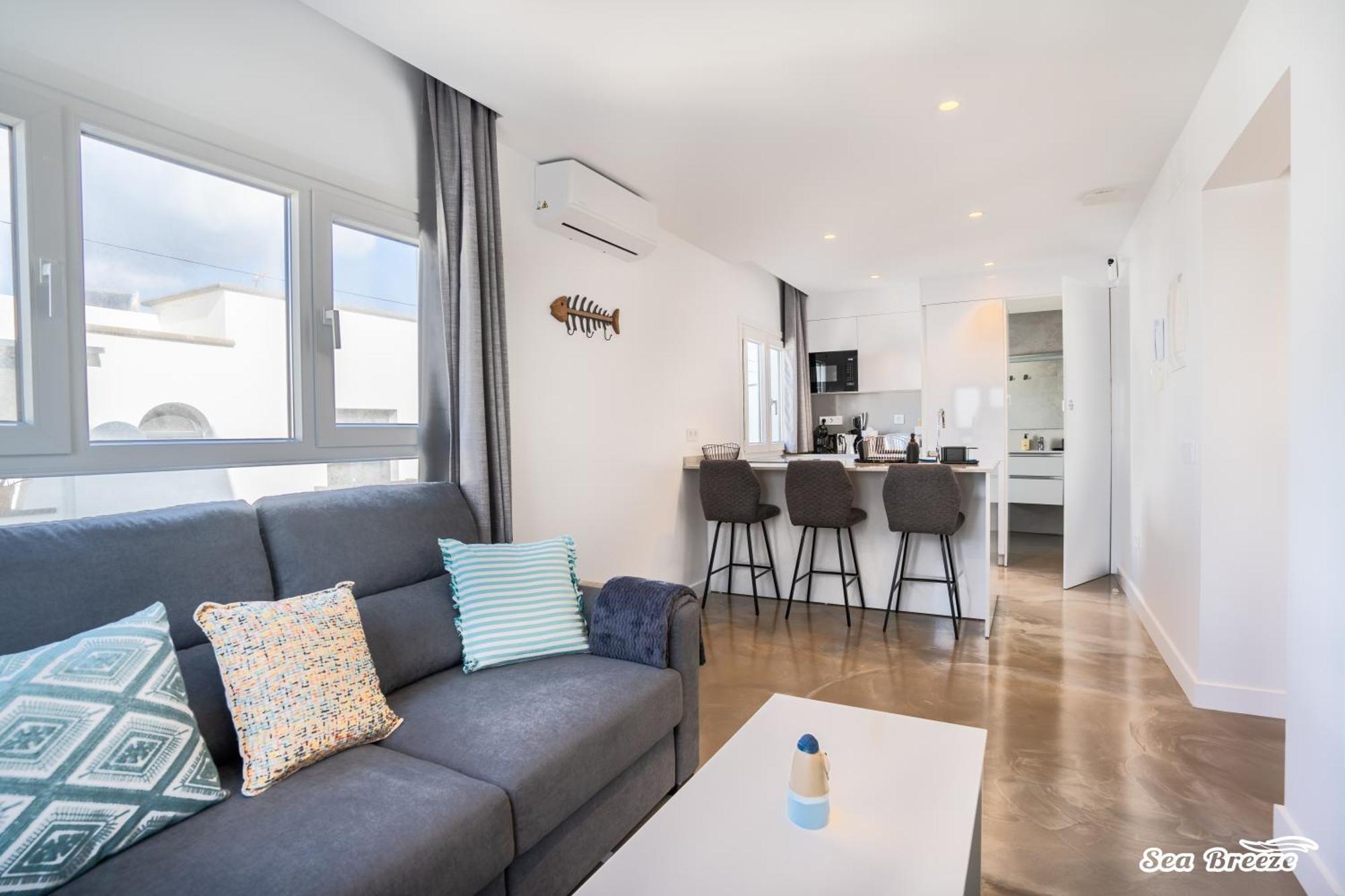 2 Apartments Sea Breeze Famara Exterior foto