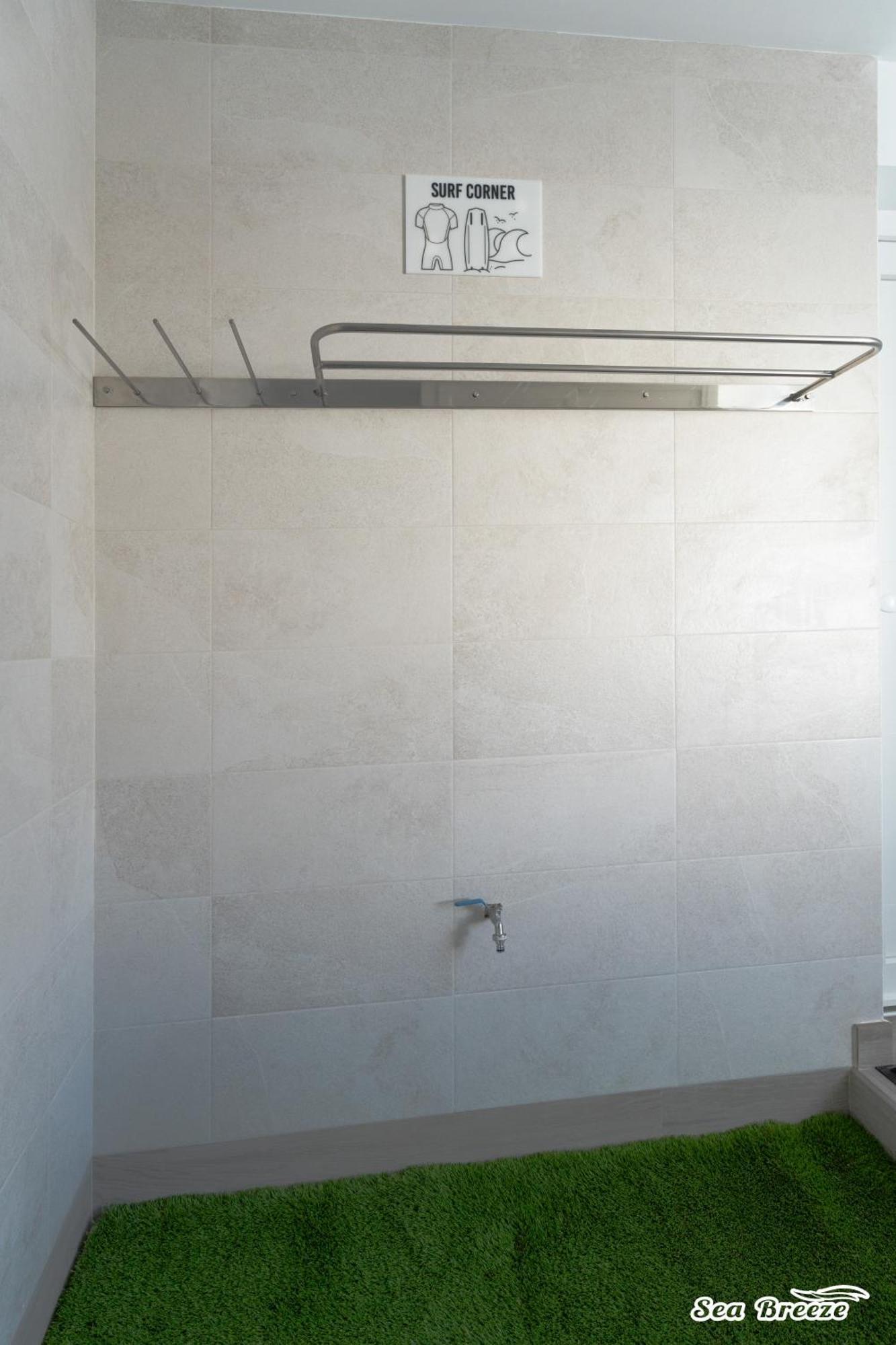 2 Apartments Sea Breeze Famara Exterior foto